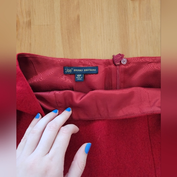 Brooks Brothers Red Skirt - Picture 4 of 4
